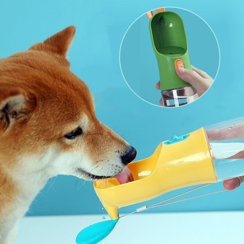 Hydration Made Simple: Portable Cat & Dog Bottle