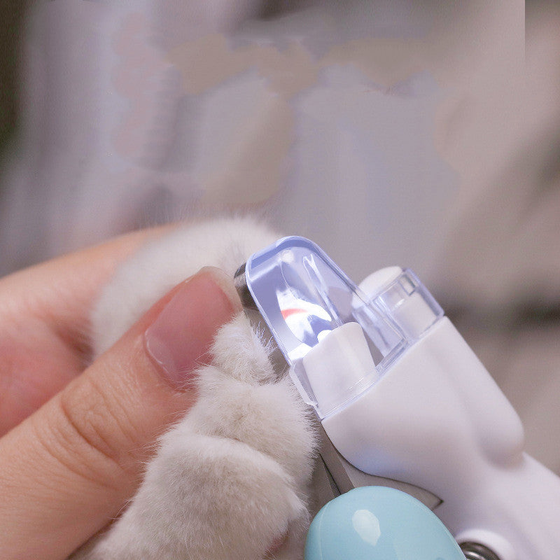 Dog & Cat Nail Clippers – Safer Trimming with LED Light